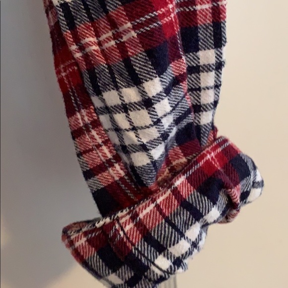 Red flannel! - Picture 3 of 5
